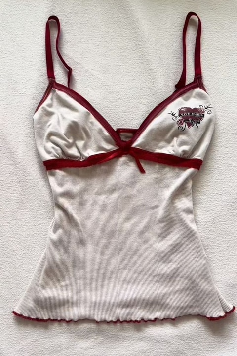 Beyaz Vive Maria Kırmızı Şeritli Fiyonk Detaylı Vintage Y2K Askılı Crop