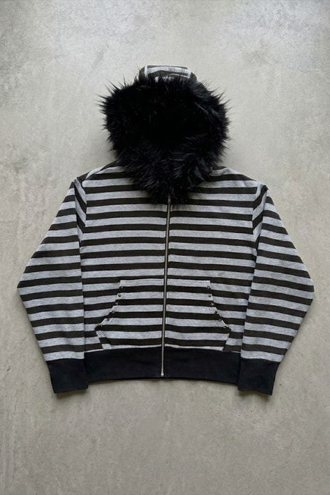 Siyah Gri Çizgili Kürklü Kapüşonlu Unisex Hırka