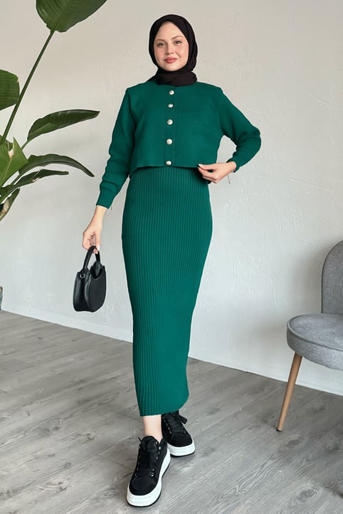 Ribbed Two-Piece Knit Set in Emerald Green with Cardigan