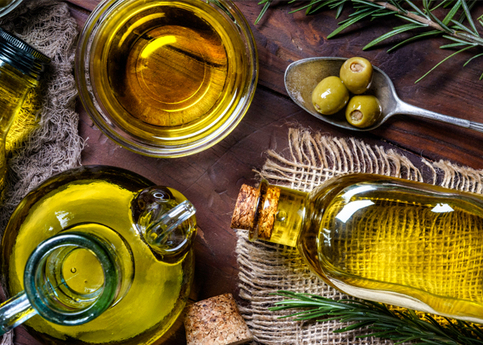 CİLT BAKIMI VE SAĞLIĞINDA ZEYTİNYAĞININ ROLÜ NEDİR?