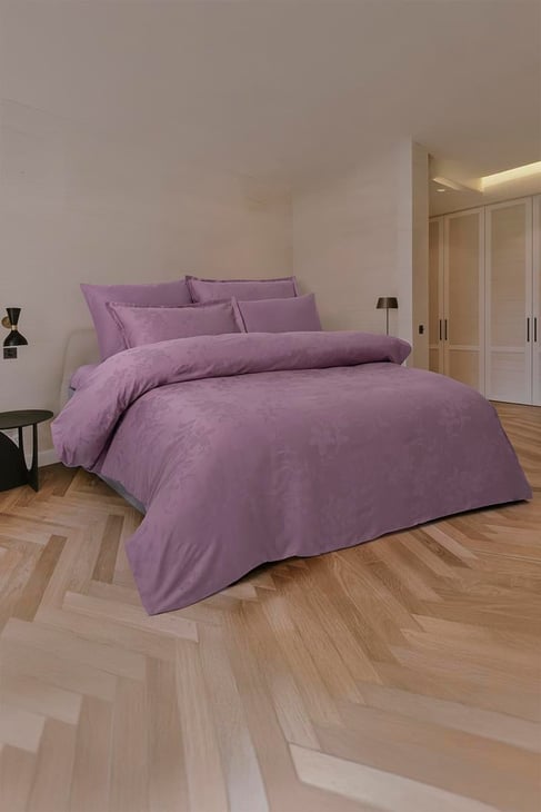 Perle Jakarlı Saten Çift Kişilik Nevresim Takımı Lila (6 Parça)