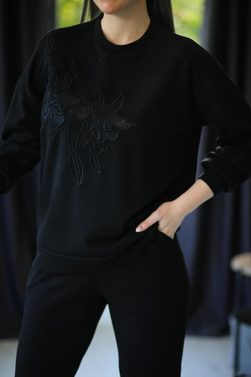 Lili Nakışlı Sweatshirt Siyah
