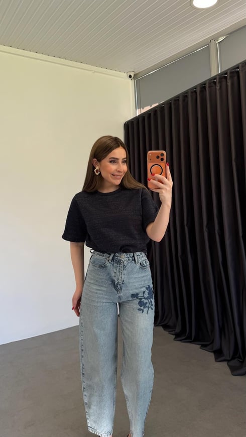 Gül Nakışlı Jean Mavi
