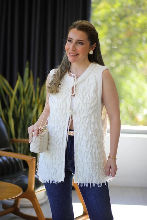 Püsküllü Örme Triko Yelek Ekru