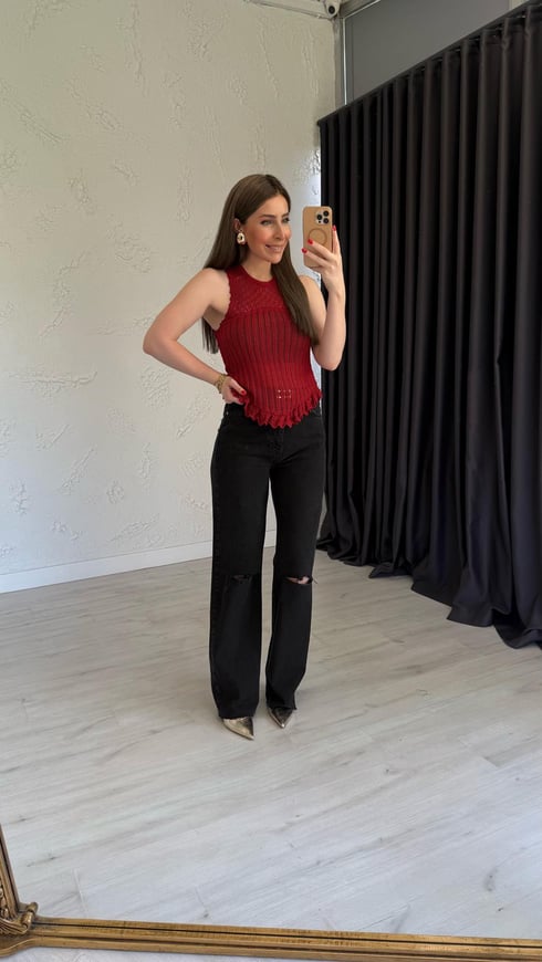 Rojo Sıfır Kol Ajurlu Triko Bluz Kırmızı