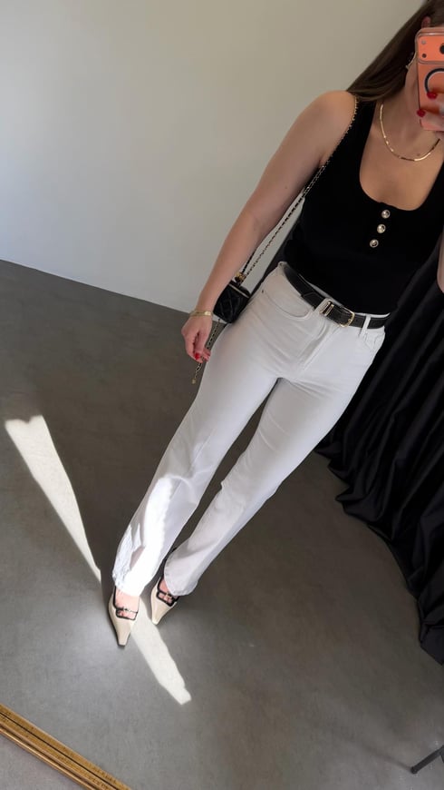 White Siyah Kemerli Likralı Jean Beyaz