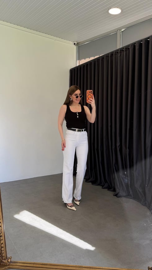 White Siyah Kemerli Likralı Jean Beyaz