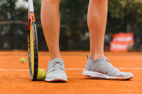 Tenis Ayakkabısı Nasıl Olmalı?