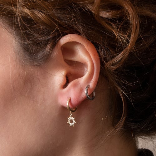 Altın Güneş Motifli Küpe - Goldstore