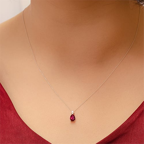 Goldstore-0.06 ct. Pırlanta Yakut Kolye