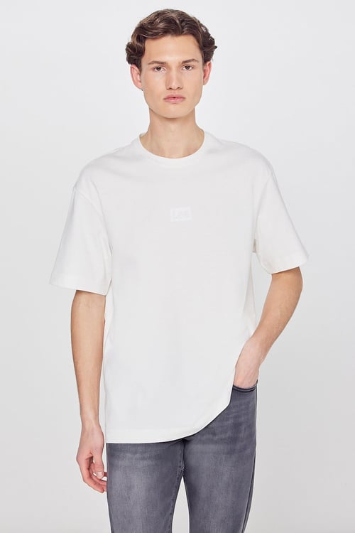 % 100 Pamuk Loose Fit Logolu Bisiklet Yaka T shirt Erkek T Shirt L2520302 102 BEYAZ