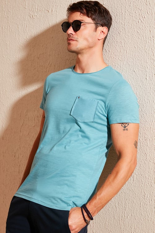 % 100 Pamuklu Slim Fit Bisiklet Yaka Cepli Erkek T Shirt 5902000 MAVİ