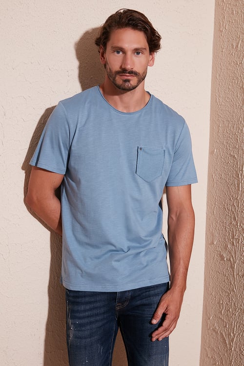 % 100 Pamuklu Slim Fit Bisiklet Yaka Cepli Erkek T Shirt 5902000 AÇIK MAVİ