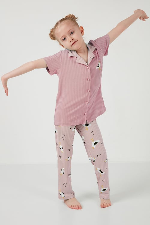 Baskılı Beli Lastikli Gömlek Yaka Kısa Kollu Kız Çocuk Pijama Takımı 6576001 PEMBE