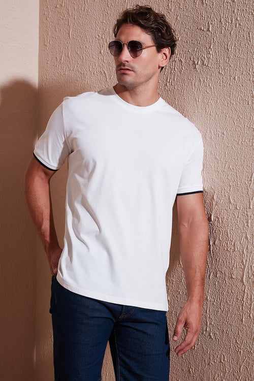 Buratti Streç Pamuklu Regular Fit Bisiklet Yaka Erkek T Shirt 5902981 BEYAZ
