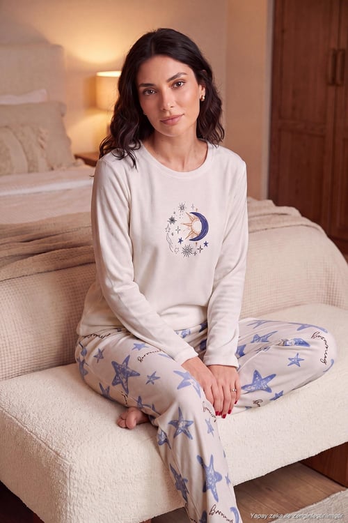 Desenli Yumuşak Dokulu Uzun Kollu Kadın Pijama Takımı 65750155 KREM