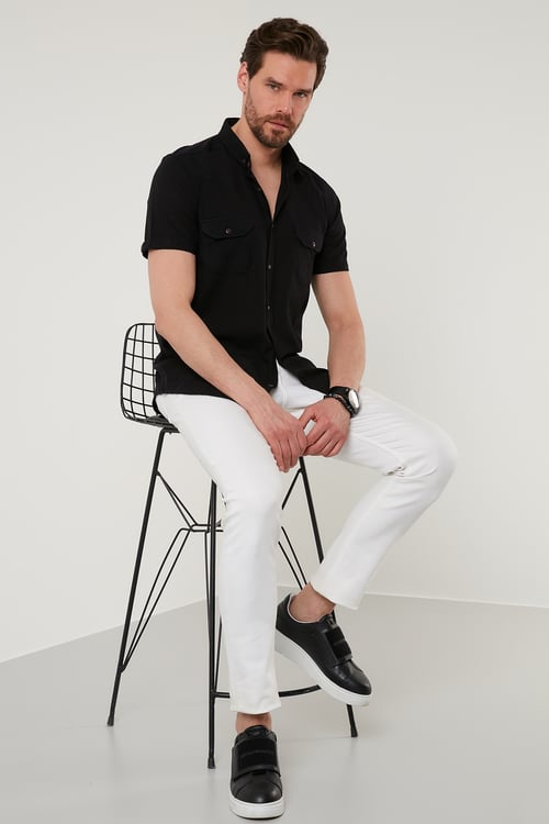 Düğmeli Yaka Pamuklu Slim Fit Cepli Erkek Gömlek CF21S111153 SİYAH