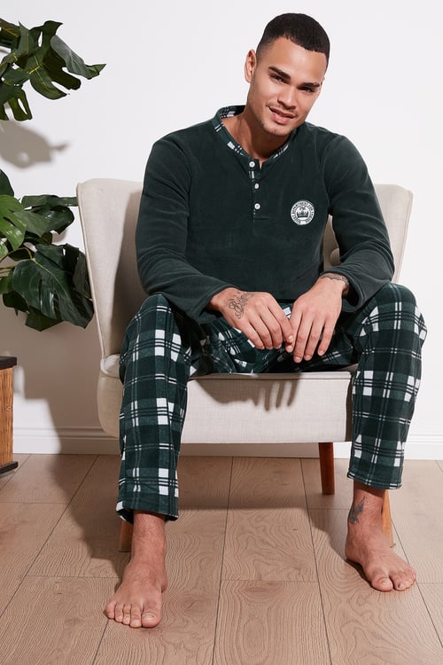 Ekoseli Regular Fit Düğmeli Bisiklet Yaka Kışlık Polar Erkek Pijama Takımı 60961002 YEŞİL
