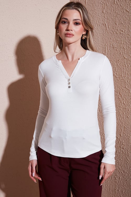 Fashion Friends Slim Fit Düğme Detaylı V Yaka Bayan T Shirt 25K0136K1 EKRU