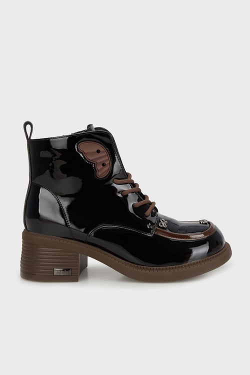 Guja Kalın Tabanlı Rugan Fermuarlı Aksesuar Detaylı Bayan Bot 38925K4056 SİYAH