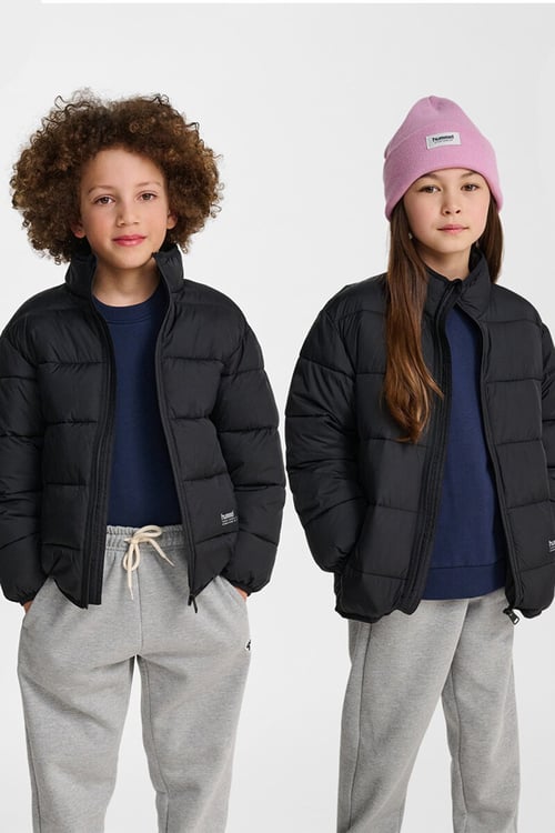 Hummel Regular Fit Logolu Dik Yaka Unisex Çocuk Mont 229654-2001 SİYAH