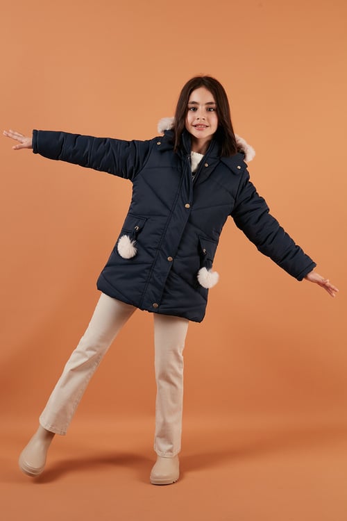 İçi Peluş Astarlı Kapüşonlu Şişme Kız Çocuk Mont 6035034 LACİVERT