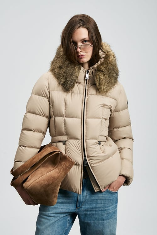 Kapitoneli Relaxed Fit Tüylü Yaka Kadın Mont 122120042 BEJ