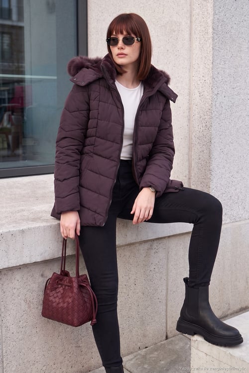 Kapitoneli Slim Fit Çıkarılabilir Kapüşonlu Kadın Mont 497MARA MÜRDÜM