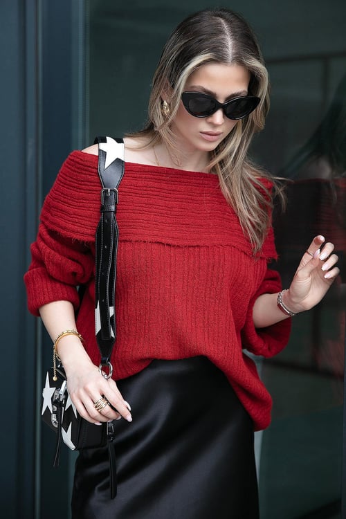 Oversize Fit Madonna Yaka Triko Kadın Kazak 4615216 KIRMIZI
