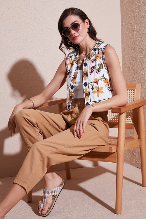 Lela Pamuklu Regular Fit Çiçekli Nakış işlemeli Crop Bayan Yelek 676237 EKRU