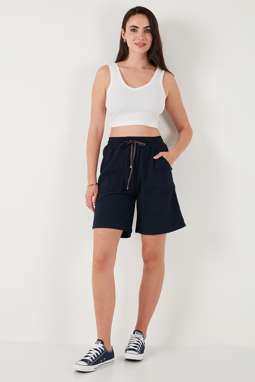 Lela Pamuklu Relaxed Fit Yüksek Bel Cepli Mini Bayan Şort 668YP5384 LACİVERT