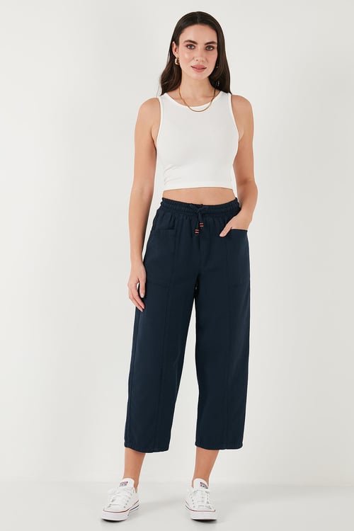 Lela Pamuklu Relaxed Fit Yüksek Bel Geniş Kısa Paça Bayan Pantolon 668YP5318 LACİVERT