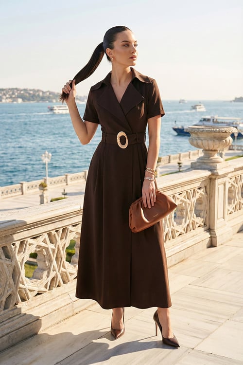 Lela Regular Fit Kruvaze Yaka Tokalı Kemer Detaylı Bayan Elbise 6922332 KAHVE