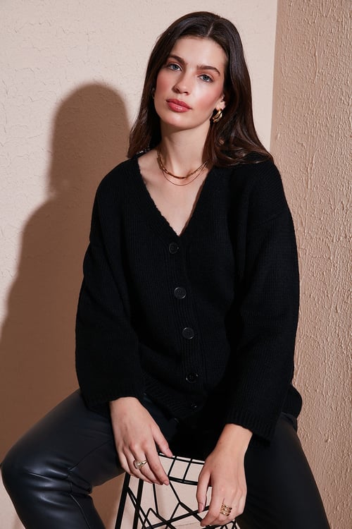 Lela Regular Fit V Yaka Düğmeli Triko Bayan Hırka 4616229 SİYAH