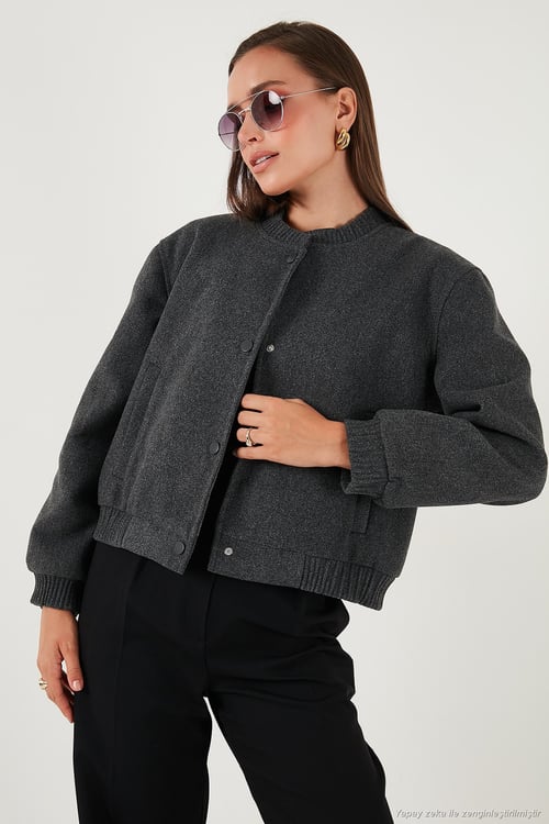 Loose Fit Sıfır Yaka Çıtçıtlı Kaşe Kısa Kadın Mont 6810178 ANTRASİT