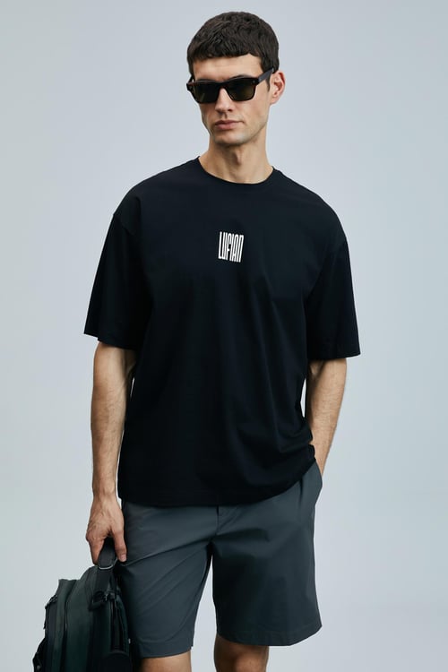 Lufian Helix Pamuklu Logolu Comfort Fit Bisiklet Yaka Erkek T Shirt 111020245 SİYAH