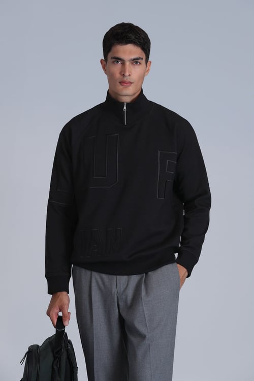 Lufian Pamuklu Regular Fit Yarım Fermuarlı Dik Yaka Logolu Erkek Sweat 112030131 SİYAH