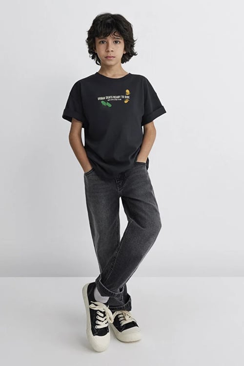 Mavi Baskılı % 100 Pamuk Oversize Fit Bisiklet Yaka Erkek Çocuk T Shirt 6610275-70087 KÖMÜR
