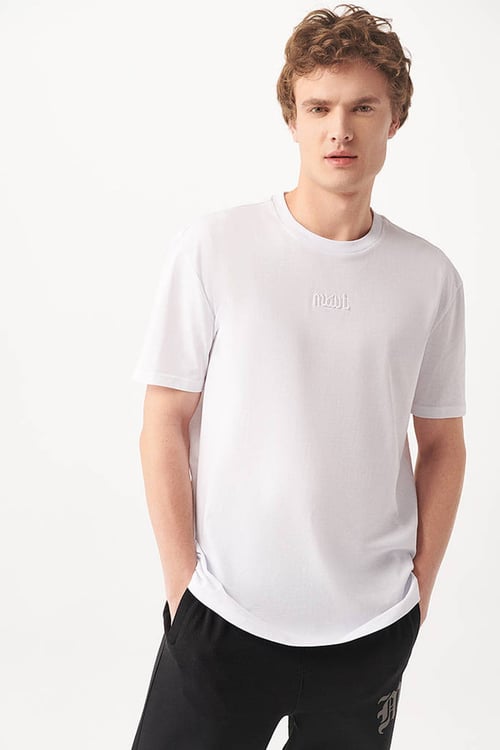 Mavi Logo Detaylı Rahat Kesim Bisiklet Yaka Erkek T Shirt 0610100-620 BEYAZ