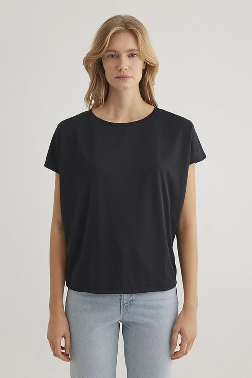 Mavi Loose Fit Bisiklet Yaka Basic Bayan T Shirt 167245-900 SİYAH