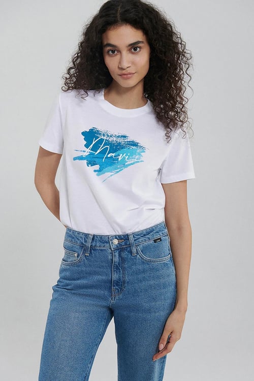 Mavi Pamuklu Regular Fit Bisiklet Yaka Bayan T Shirt 1612240-620 BEYAZ