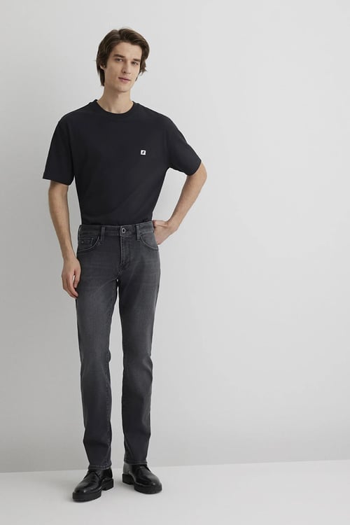 Mavi Streç Pamuklu Regular Fit Normal Bel Düz Paça Jeans Erkek Kot Pantolon 0037889934 KOYU GRİ