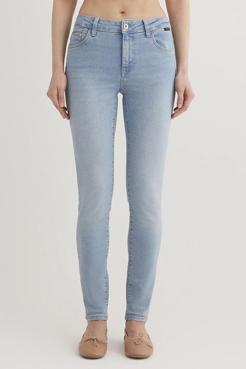 Mavi Tess Pamuklu Skinny Fit Normal Bel Dar Paça Jeans Bayan Kot Pantolon 100328-86448 AÇIK MAVİ