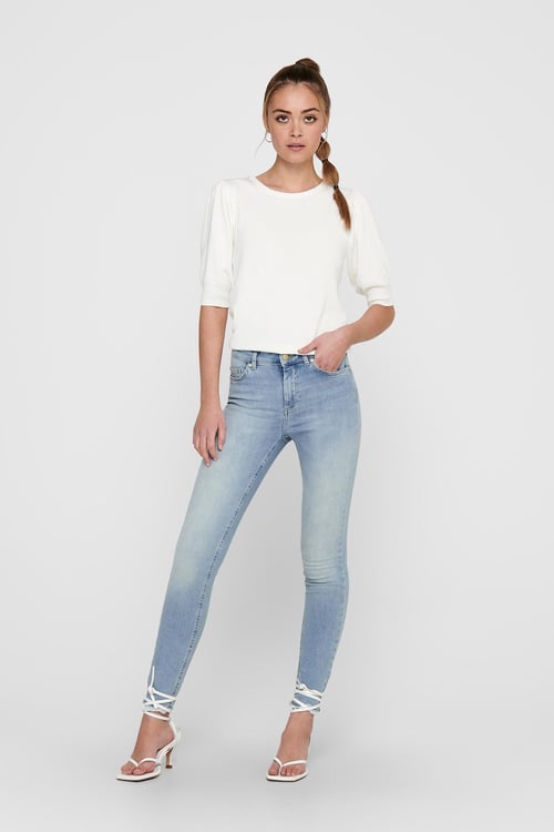 Onlblush Pamuklu Normal Bel Skinny Fit Dar Paça Jeans Kadın Kot Pantolon 15164319 AÇIK MAVİ