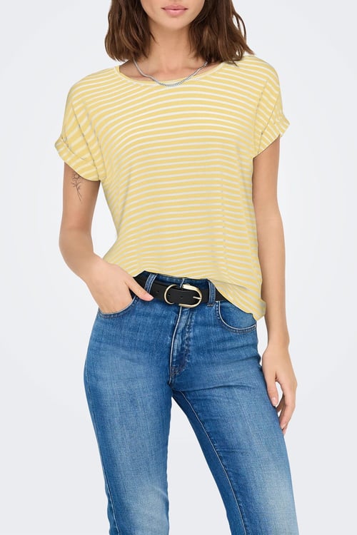 Onlmoster Streç Çizgili Regular Fit Bisiklet Yaka Kadın T Shirt 15206243 SARI-BEYAZ