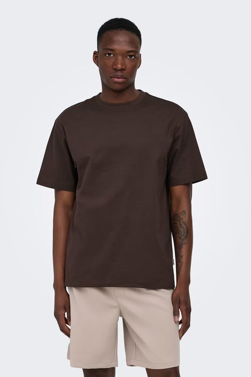 Onsfred % 100 Pamuk Relaxed Fit Bisiklet Yaka Erkek T Shirt 22022532 KOYU KAHVE