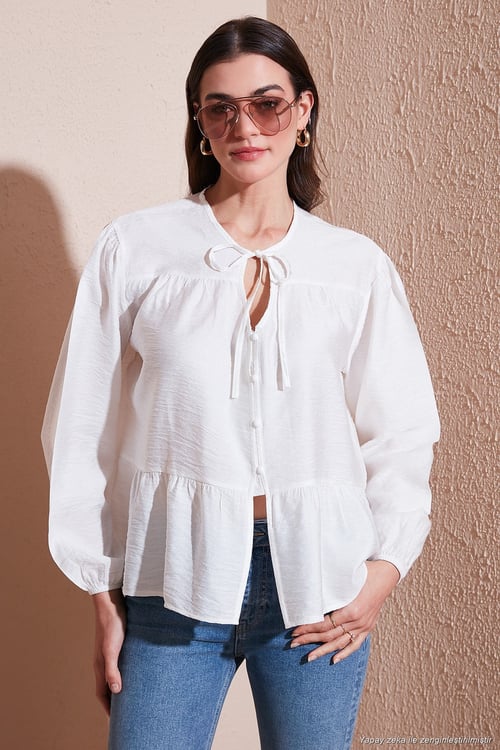 Oversize Fit Balon Kol Bağlamalı Yaka Detaylı Kadın Gömlek 6772618 BEYAZ