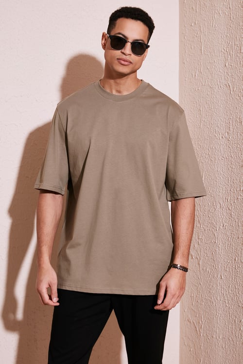 Pamuklu Oversize Bisiklet Yaka Basic Erkek T Shirt 5902365 VİZON