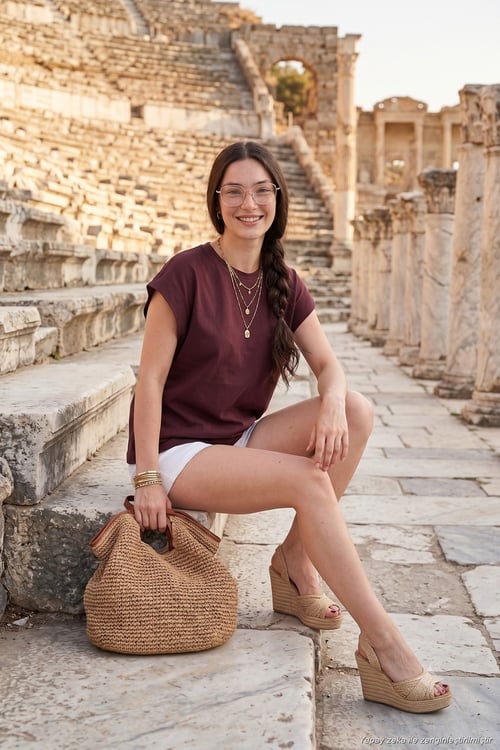 Pamuklu Rahat Kalıp Bisiklet Yaka Kadın T Shirt 5866955 BORDO