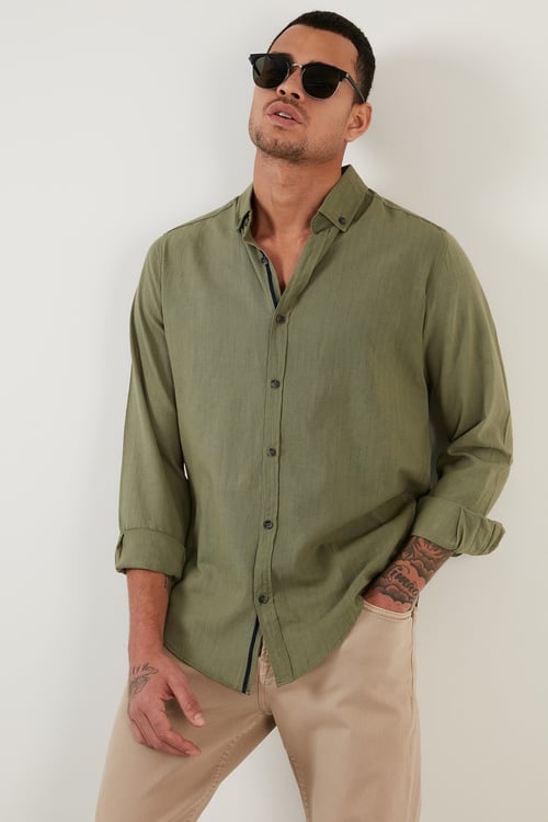 Pamuklu Regular Fit Düğmeli Yaka Erkek Gömlek CF20S111871 HAKİ